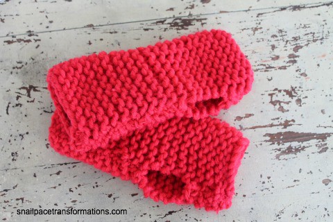 What the knitted fingerless gloves look like when done.